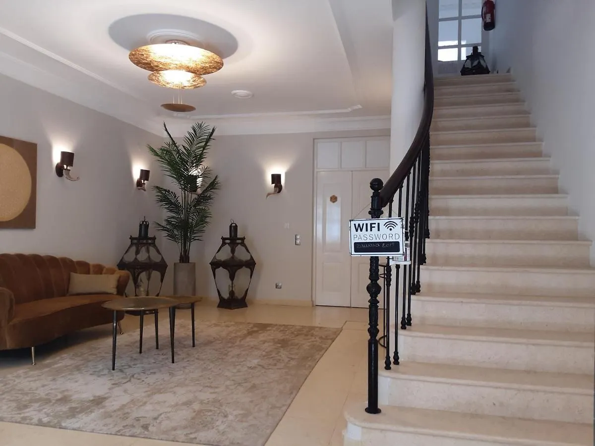 Villa Zawaia B&B Lagos Bed & Breakfast