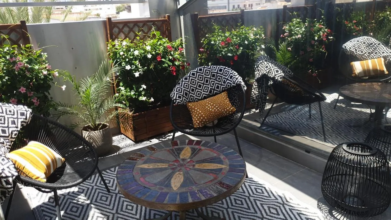 Villa Zawaia B&B Lagos
