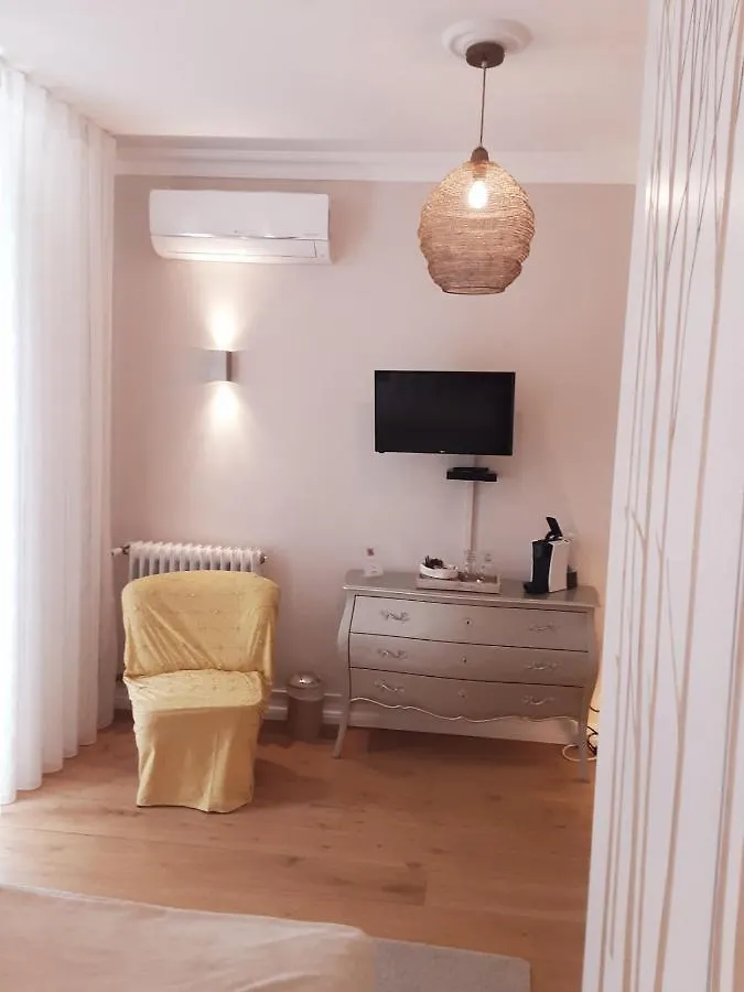 Villa Zawaia B&B Lagos Alojamento de Acomodação e Pequeno-almoço