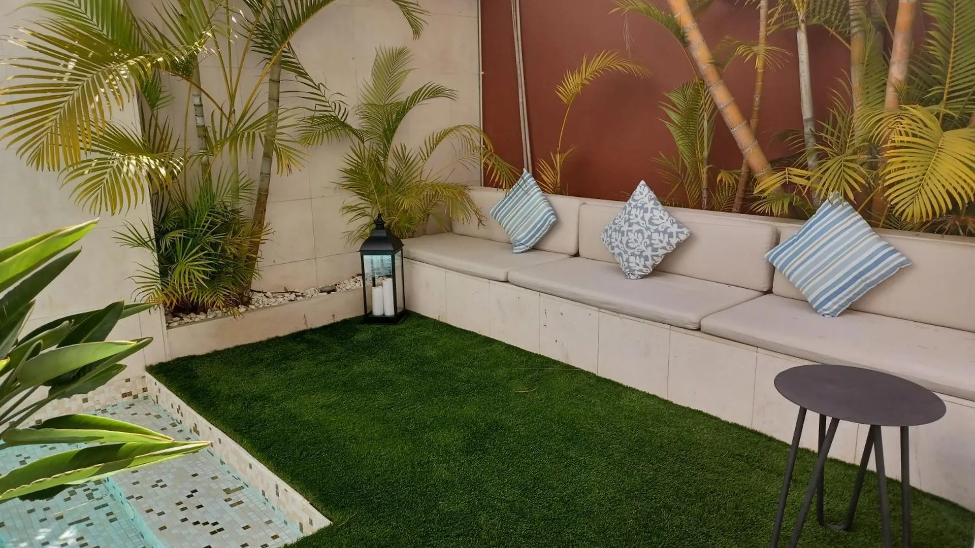 Villa Zawaia B&B Lagos