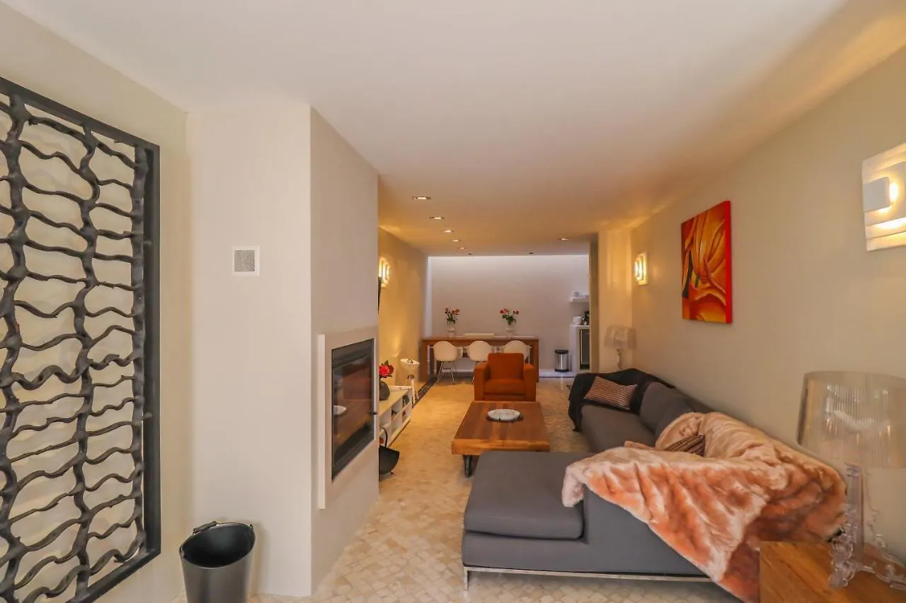 Villa Zawaia B&B Lagos Alojamento de Acomodação e Pequeno-almoço